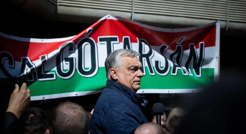 Orbán Viktor remekül halad: Lassan egyedül összehozom az egymillió kézfogást