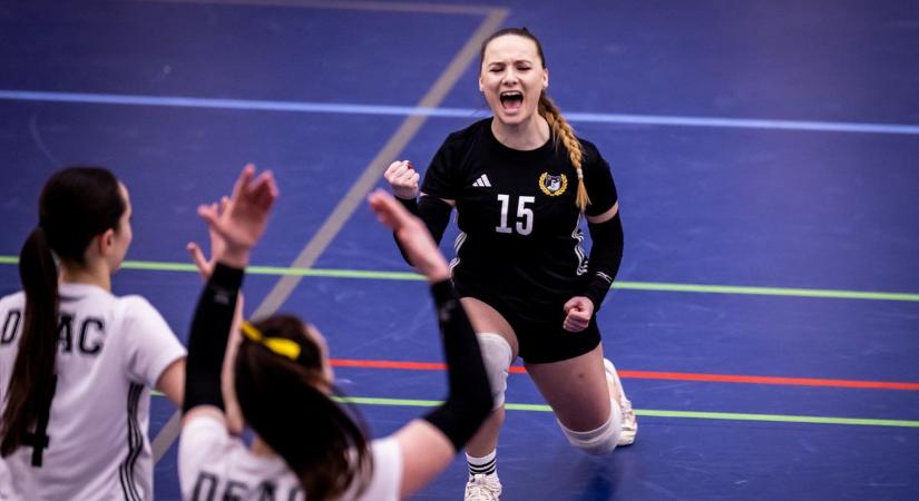 Fontos meccs előtt a DEAC röpisei