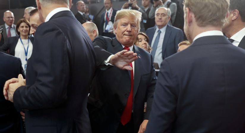 Európa igazi békemissziója a NATO megvédése a dühöngő Trumptól