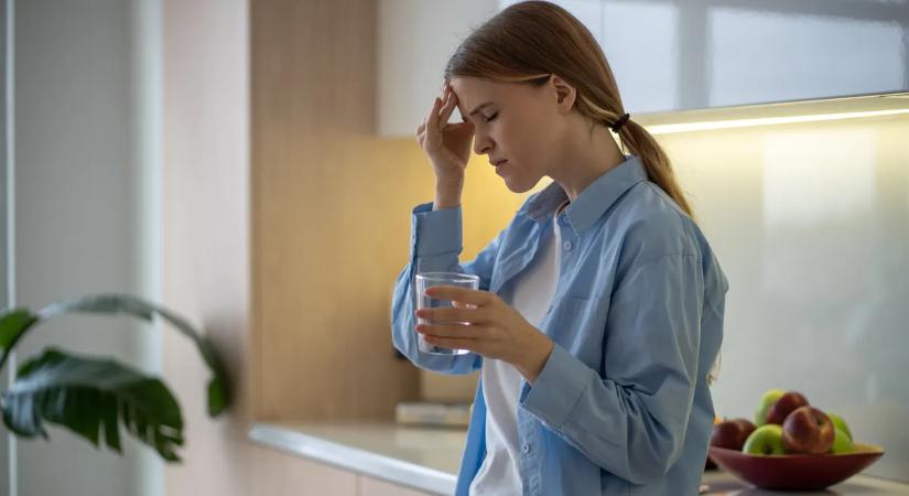 „Azt hittem, csak a munka okozza a fejfájást – egy ritka betegség szó szerint összenyomja az agyamat”