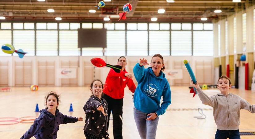 Különleges dobófesztivált rendeztek