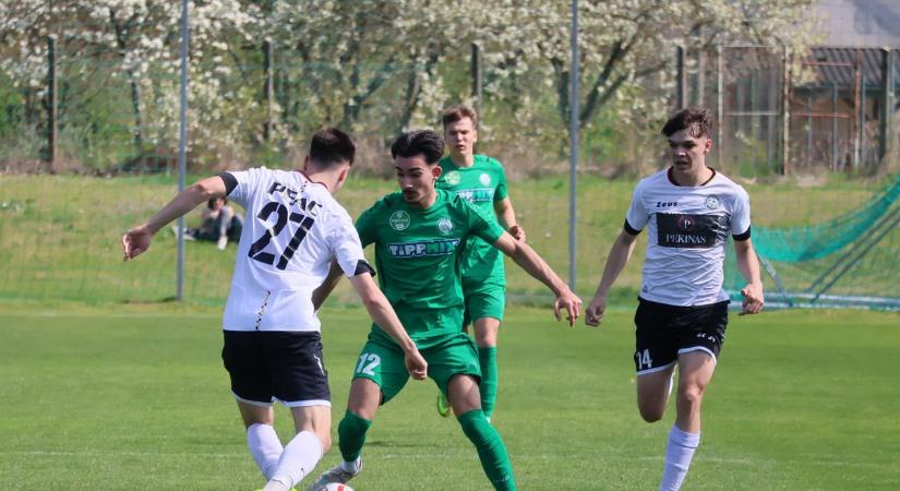 Visszajátszó fiatalok nem tudtak segíteni a Pakson az ezüstérmes otthonában