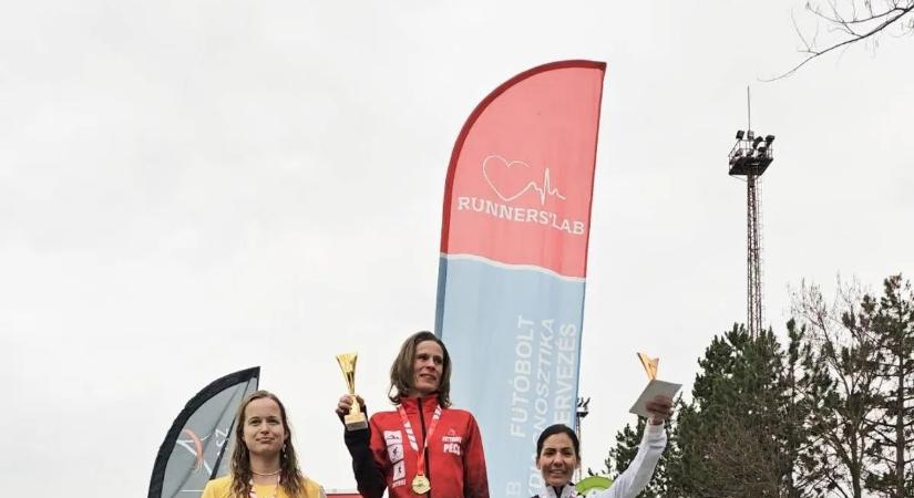 Kitartóan halad előre, országos bajnoki bronzérmet szerzett