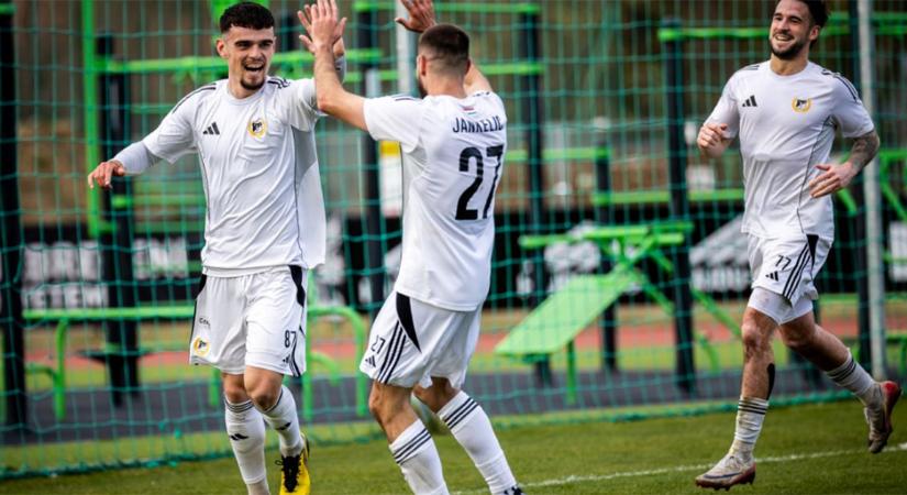 Labdarúgó NB III: a kis Loki kiküzdötte, a DEAC a sírból hozta vissza a győzelmet