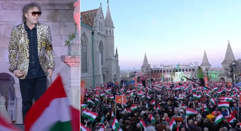 Rendszerbontás helyett Csikidám: Így adott zenei leckét a kormánypárt az ellenzéknek Szikora Róbert által