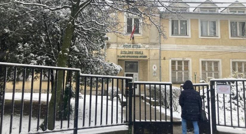 Ebben az évben havazással ékezett a választás napja, mutatjuk mi várható idén