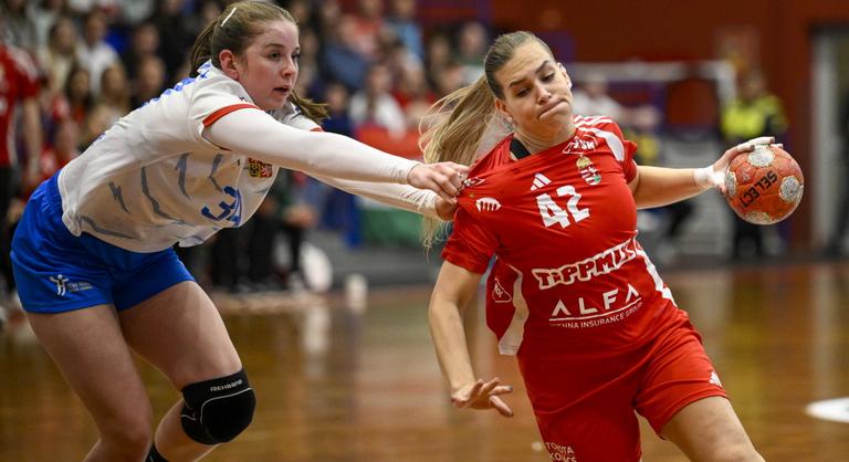 Legyőzte a cseheket női kézilabda-válogatottunk, ezzel négyes döntőbe jutott