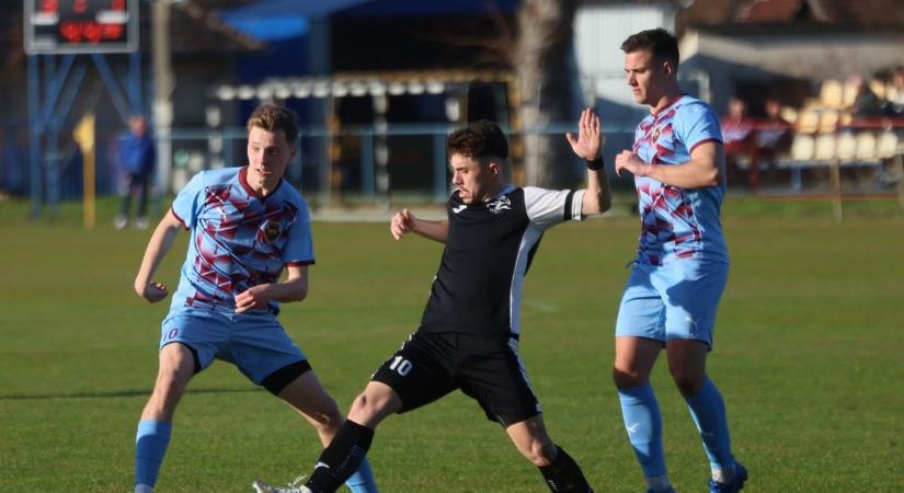 Nem hibáztak az éllovasok, botlott a Mándok