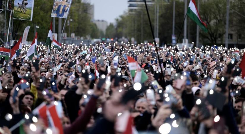 Szijjártó Péter felelősségre vonása, a Szőlő utca-botrány feltárása – ezeknek az ígéreteknek tapsoltak leginkább