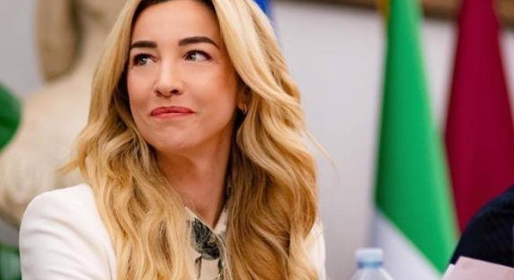 Új ellenzéki jelölt bukkant fel Olaszországban