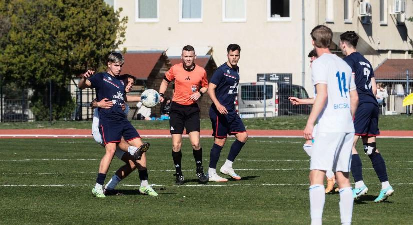 Ritkán látható bombagóllal egyenlített a Veszprém, de nem tudott pontot szerezni ( videó)