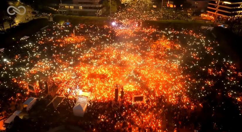 Magyar: A Tisza ⅔ esetén sem szavaz meg egymaga alkotmányt, megnyitják az ügynökaktákat, Szijjártót vizsgálat alá vonják, tiszás ruhát viselő provokátorok várhatók