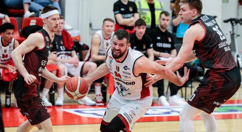 Kosárlabda: kikapott Kecskeméten, az alsóházban folytatja az Egis Körmend