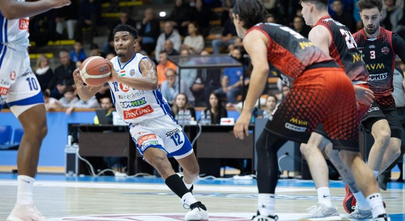 A ZTE KK hosszabítás után nyert Oroszlányban, de maradt a 11. helyen