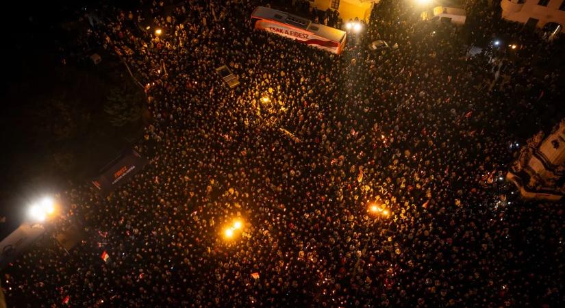 Orbán Viktor: Mi vagyunk a legnagyobbak!