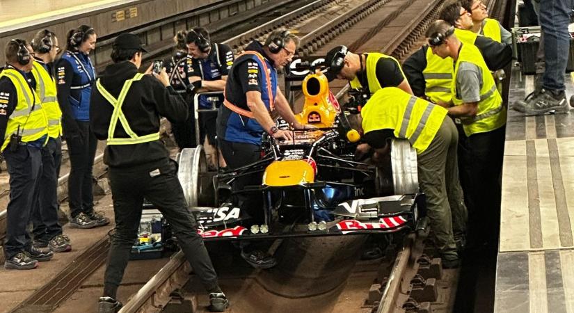 F1-es sínautó: metróalagútban a Red Bull – fotó