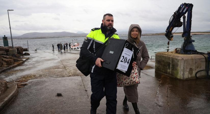 Ezt jó tudni a választásról, ha hirtelen jön a baj: vasárnap délig még lehet kérni