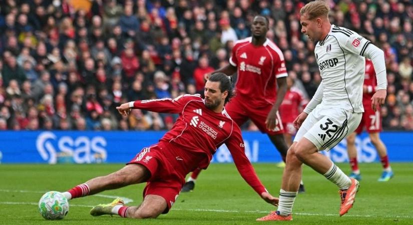 Nem sok szót „pazaroltak” az angolok Szoboszlaira, de ismét kapott egy óriási dicséretet