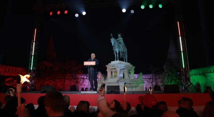 „Először vagyok fideszes rendezvényen, de megfélemlítve érzem magam”