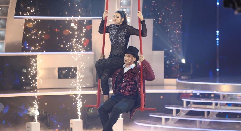 Szívéhez kapott Liptai Claudia: nem semmi, mit művelt A Nagy Duett színpadán Gesztesi Panka!