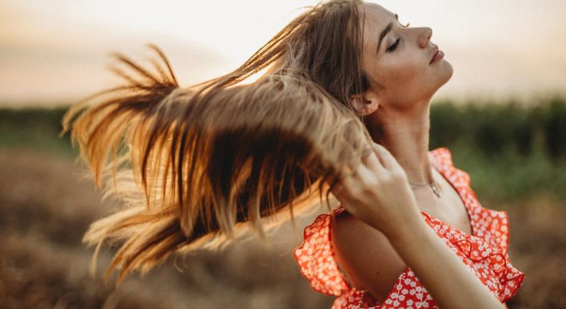 Napi horoszkóp 2026. április 12.: Nyugodt szívvel lassíthatsz