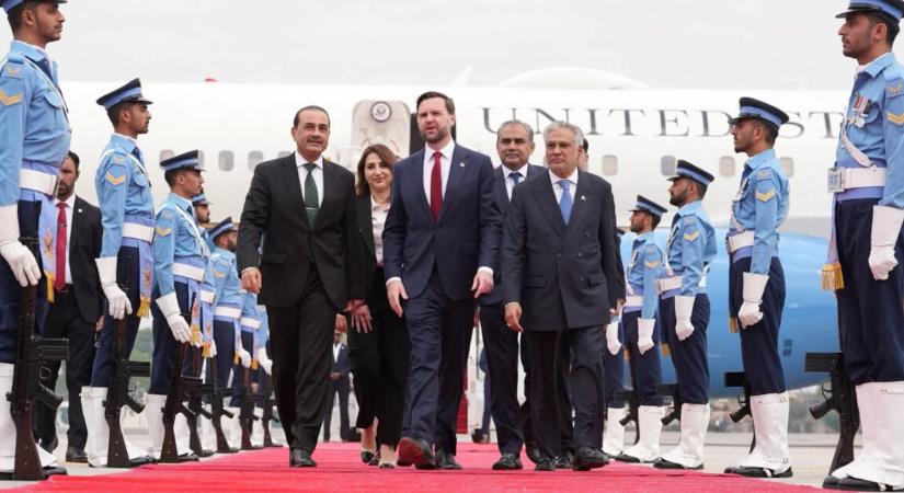 Az USA rendkívüli bejelentésére virradtunk vasárnap