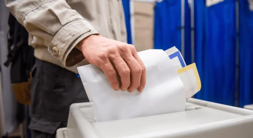 Fontos figyelmeztetés: Csak így érvényes a szavazólap (van változás)