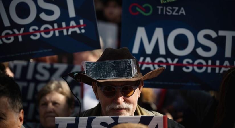 Megtették tétjeiket a közvélemény-kutatók: a Tisza a választás esélyese