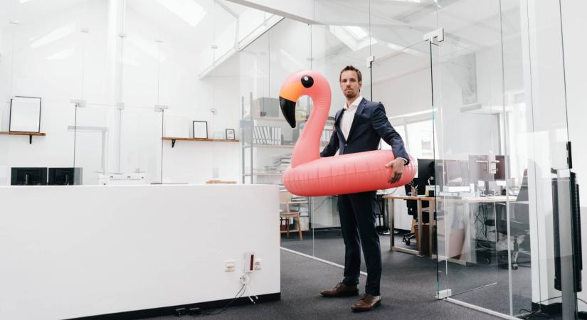 25 évig nem engedték szabadságra, 180 millió forintot ítélt meg neki a bíróság