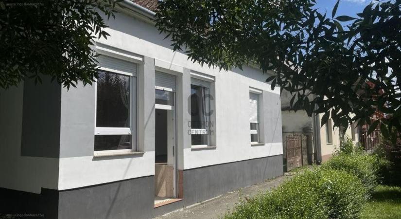 Brutális különbségek a kiadó zalai ingatlanok piacán – mennyiért lehet házat bérelni?