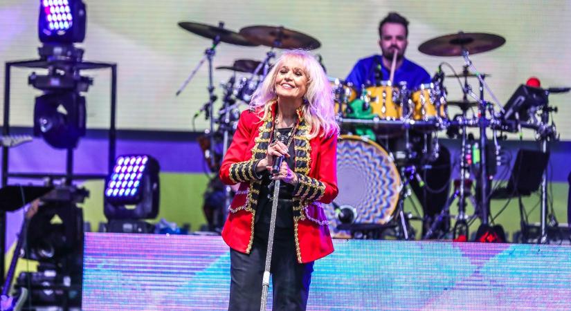 Óriási bulit csinált a Bon-Bon és a Neoton Szombathelyen - rengeteg fotóval!