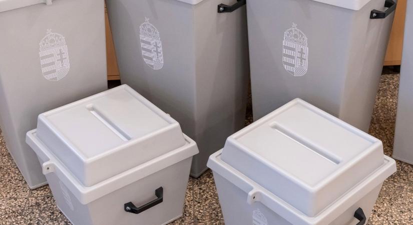 Máris megpróbálták átverni a választókat egy kelet-magyarországi településen, a polgármester azonnal közbelépett