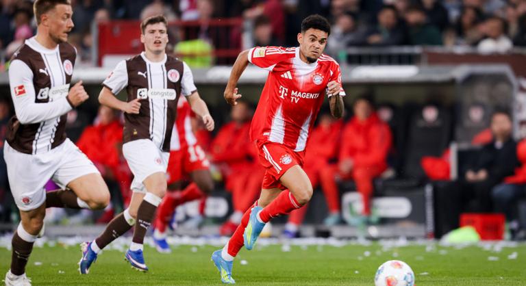 Történelmet írt a Bayern München, de a magyar edző világrekordja elérhetetlennek tűnik