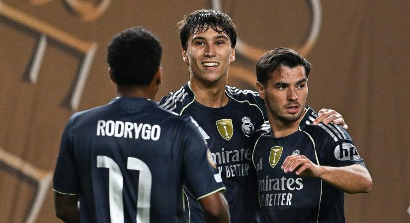 A Real ifjú üdvöskéjé az Öreg Hölgyhöz tarthat