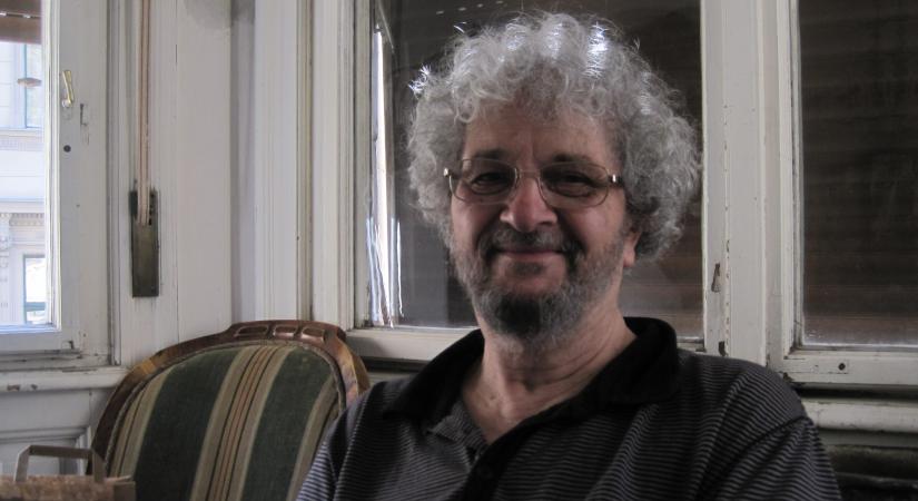 „A szovjet zsákmányolók a nagykövetségeket is kifosztottak”