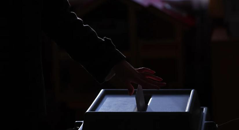 Érvénytelen voksolásra akarták a Fidesz és Mi Hazánk szavazóit rávenni Hajdúsámsonban