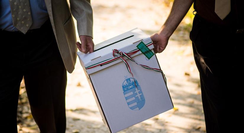Még ma délig van lehetőség a mozgóurna iránti igényt eljuttatni a szavazatszámláló bizottsághoz