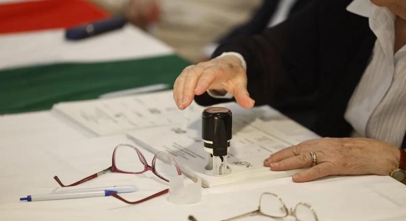 Rendkívüli eseménnyel indult a szavazás Szigetszentmiklóson: azonnali ápolásra volt szükség