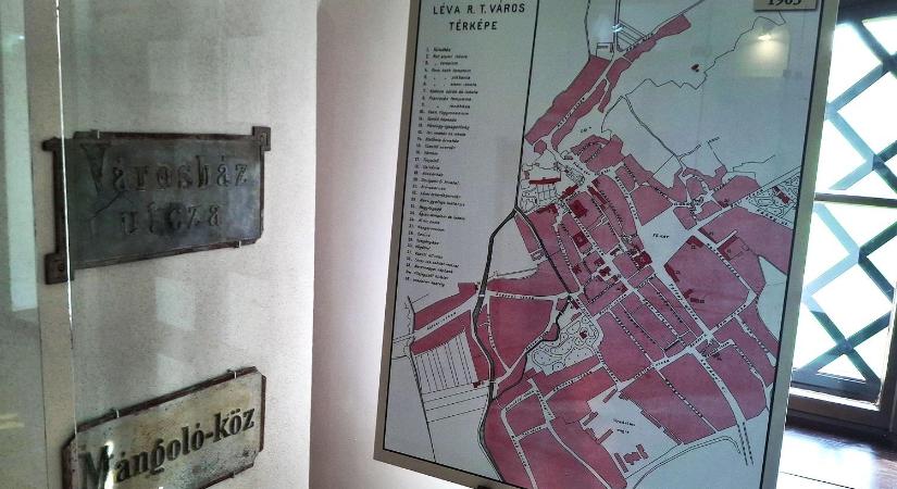 A Léva történelmi mozaikja kiállítás képeken