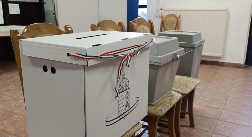 A térség legkisebb települései is szavaznak: megjöttek a reggel 7 órási adatok
