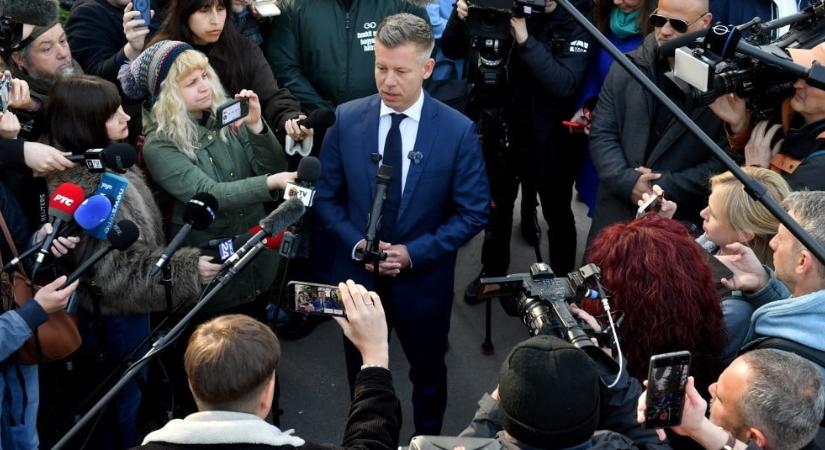 Magyar Péter leadta a szavazatát, és biztos a Tisza győzelmében