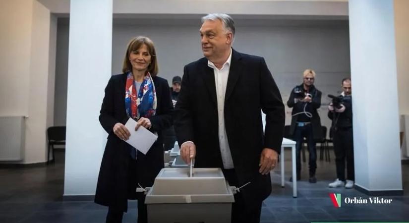 Orbán Viktor is leadta a szavazatát – galéria