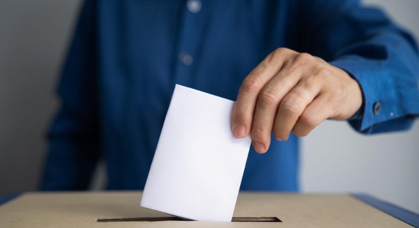 Sült kolbásztól az egy embernek fenntartott szavazóhelyig – kvíz a választások múltjáról és legfurcsább jelenéről