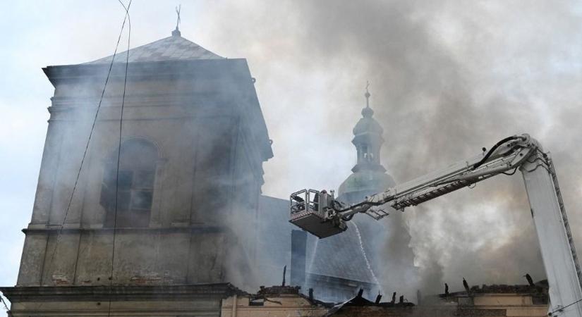 Miskolctól karnyújtásnyira a pusztítás és halál uralja a hétköznapokat