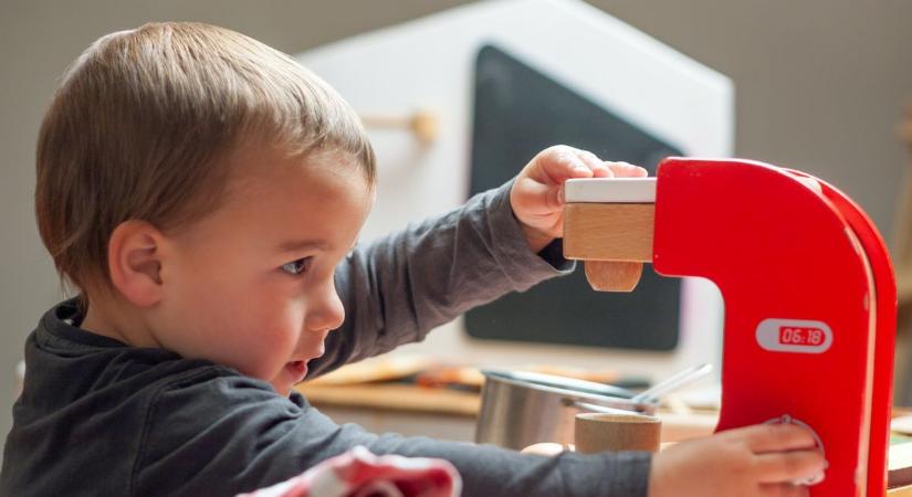 A trónom megdőlt, de kaptam egy privát baristát