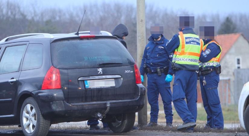 Pakisztáni embercsempész miatt adtak ki körözést! (FOTÓ)