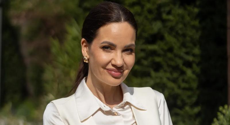 Proksa Szandra műsorvezető a családja, gyermekei jövőjére szavaz