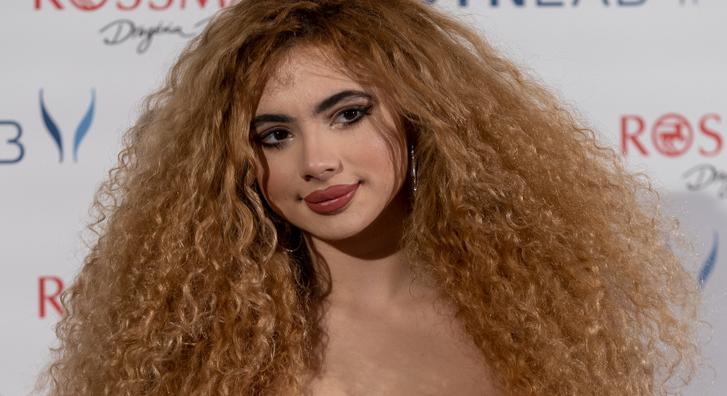 Opitz Barbara egészen egyedi módon tudatta, kire szavaz a választáson: festménnyel üzent