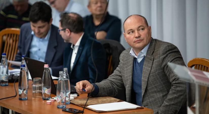 Tiborcz István üzlettársa levélben szólította fel a Bayer Construct munkatársait, hogy szavazzanak a Fideszre