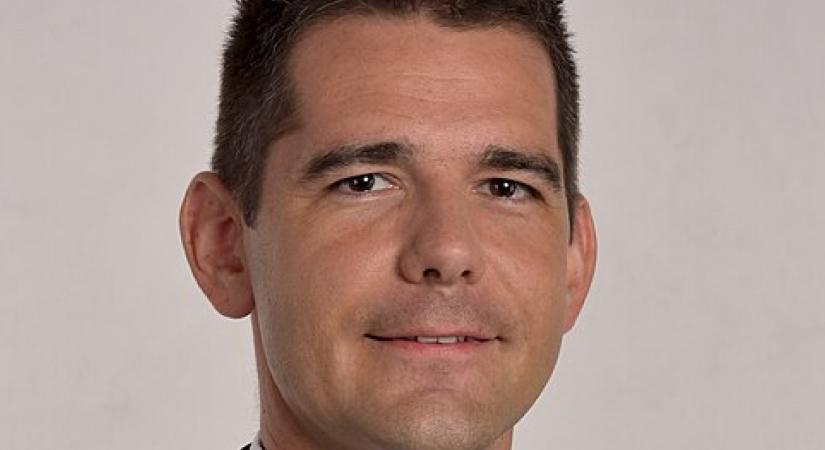 Szervezetten szállítanak cigányokat szavazni? Feljelentést tesz a Mi Hazánk